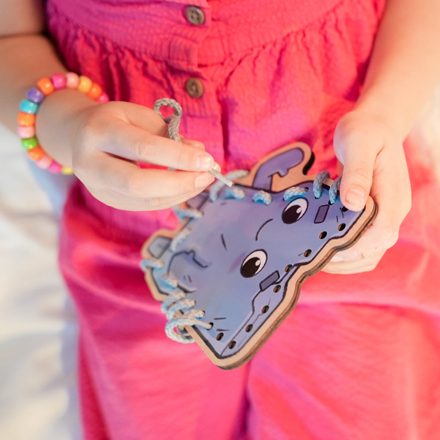 Wooden Lacing Toy Kit – Zip and the Tiny Sprouts